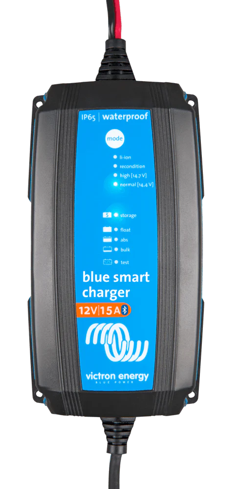 Blue Smart IP65 Ladegerät 12/15 (1) 230V CEE 7/17 Retail