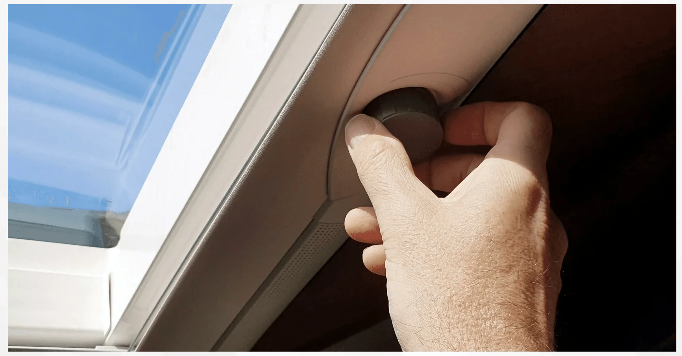 Elektrisches Antriebsset für Dometic HEKI 3 Dachfenster - Image 3
