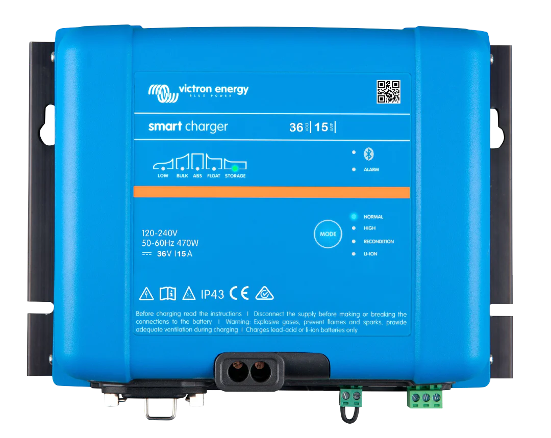 Phoenix Smart IP43 Charger 36/15 (1) 120V-240V